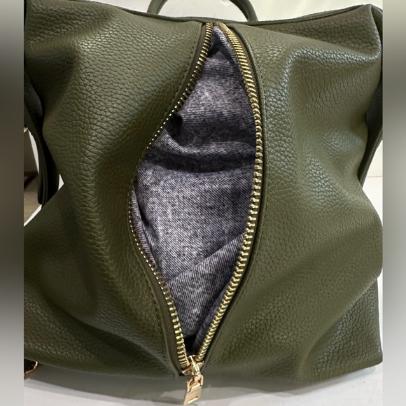 🍏🍏Urban Expressions Kenzie Backpack - Vegan Leather🍏🍏 - Picture 8 of 16